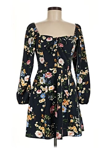 Abercrombie & Fitch Casual Dress (view 1)