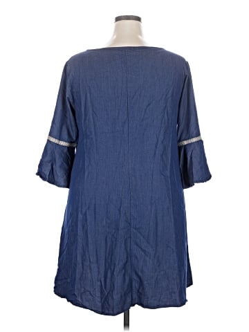 Naif 3/4 Sleeve Top (view 2)