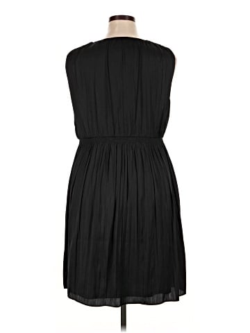 Simply Vera Vera Wang Casual Dress (view 2)