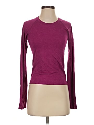 Lululemon Athletica Long Sleeve T-Shirt (view 1)
