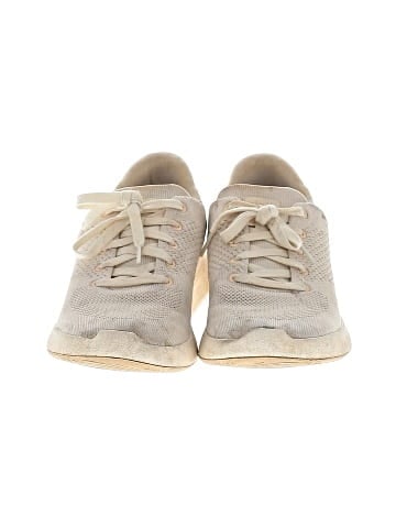 KIZIK Sneakers (view 2)