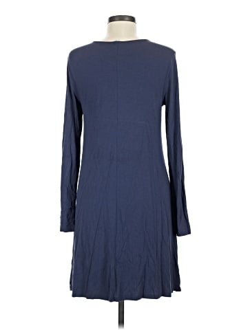 Old Navy Casual Dress (view 2)