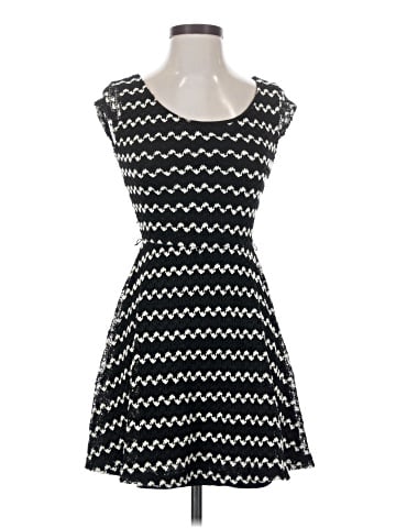 Candie's Casual Dress (view 1)