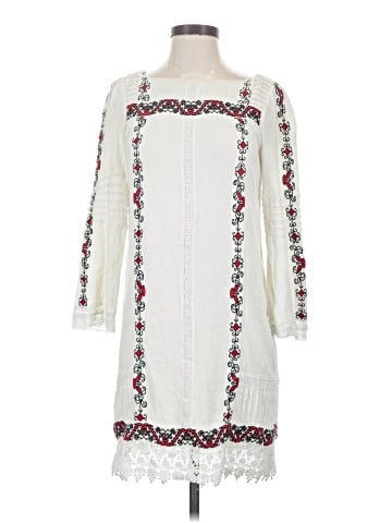 Alice + Olivia Casual Dress (view 1)