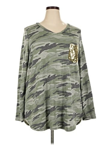 Paisley Grace Long Sleeve T-Shirt (view 1)