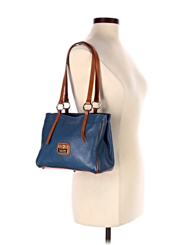 Valentina Shoulder Bag (view 2)