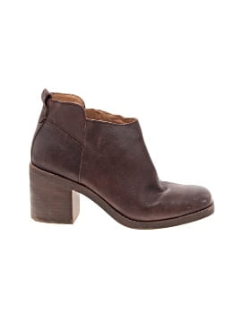 Crown Vintage Ankle Boots