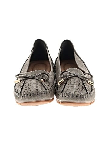 Unbranded Flats (view 2)