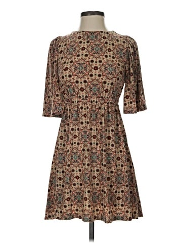 Veronica M. Casual Dress (view 1)