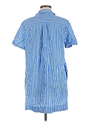Old Navy Casual Dress (view 2)