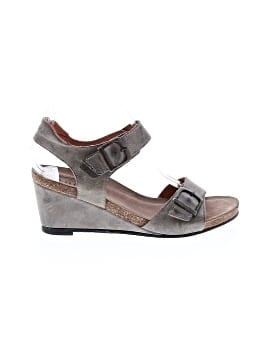 Taos Wedges (view 1)