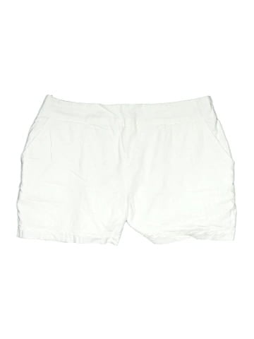 Crown & Ivy Shorts (view 1)