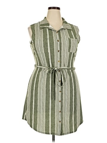 No Boundaries Casual Dress (view 1)