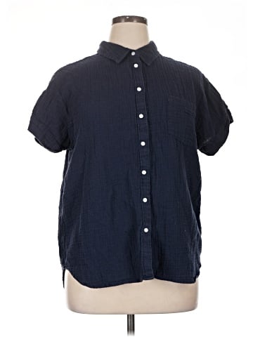 Caslon Short Sleeve Button-Down Shirt (view 1)