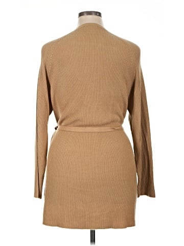 Claudia D. Cardigan (view 2)