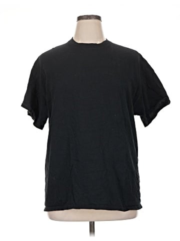 Gildan Short Sleeve T-Shirt (view 1)