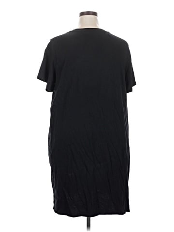 Old Navy Casual Dress (view 2)
