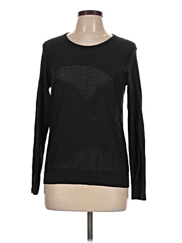 Lululemon Athletica Long Sleeve T-Shirt (view 1)