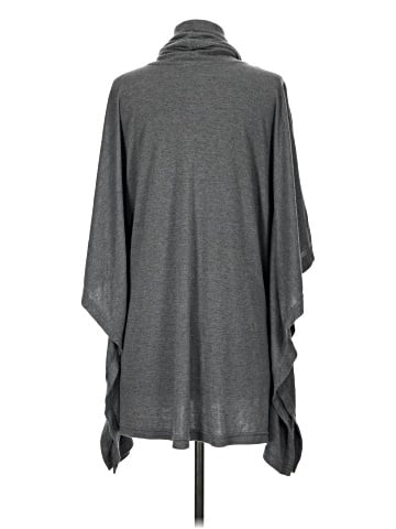 Natori Poncho (view 2)