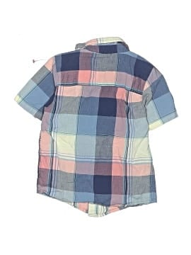OshKosh B'gosh Short Sleeve Button-Down Shirt (view 2)