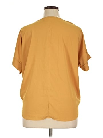 Zenana Short Sleeve Blouse (view 2)