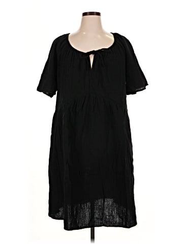 Old Navy Casual Dress (view 1)