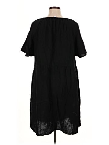 Old Navy Casual Dress (view 2)