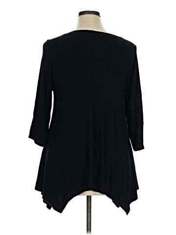 Green Envelope 3/4 Sleeve Top (view 2)