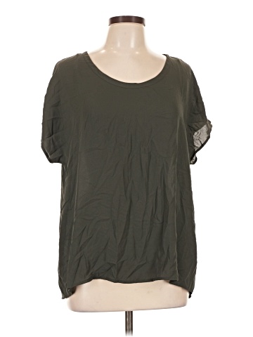 Everleigh Short Sleeve Blouse (view 1)