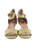 Array Green Sandals Size 8 - photo 2