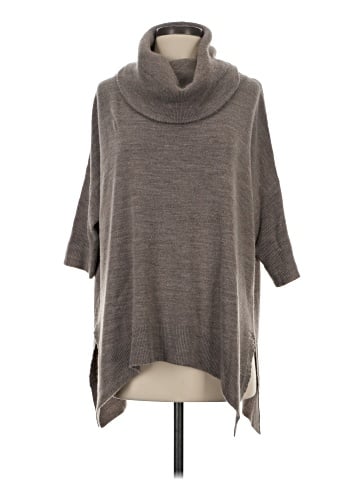 Sweet Romeo Poncho (view 1)
