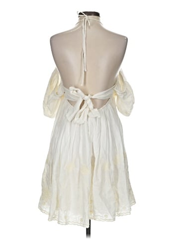 Urban Outfitters Sleeveless T-Shirt (view 2)