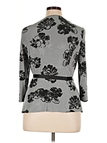 Draper's & Damon's 3/4 Sleeve Blouse (view 2)