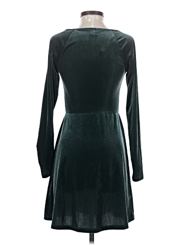 Old Navy Cocktail Dress (view 2)