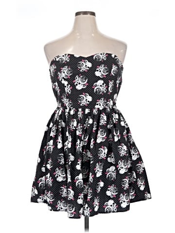 Hot Topic Cocktail Dress (view 1)