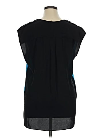 Milano Sleeveless Blouse (view 2)