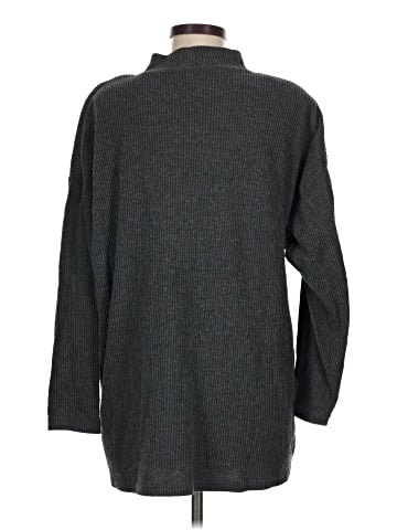 Metropolitan Turtleneck Sweater (view 2)
