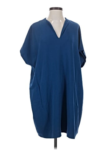 Diane von Furstenberg Casual Dress (view 1)