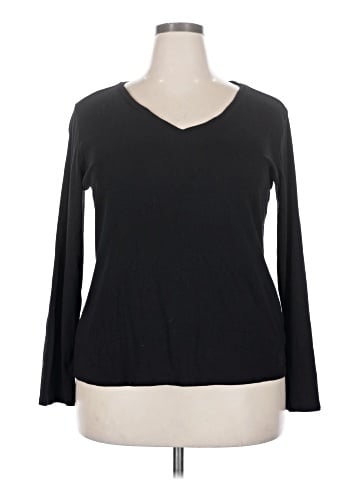 Liz Claiborne Long Sleeve T-Shirt (view 1)