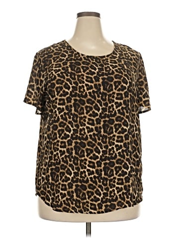 Chelsea & Theodore Short Sleeve Top (view 1)