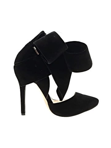 Aminah Abdul Jillil Heels (view 1)