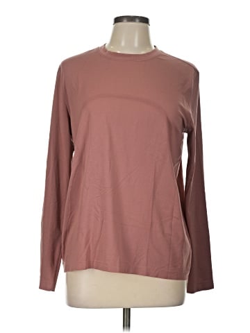 Lululemon Athletica Long Sleeve T-Shirt (view 1)