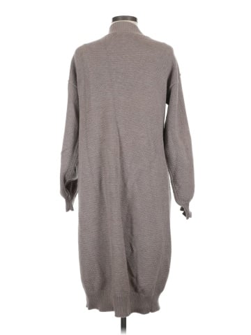 Flat White Cardigan (view 2)