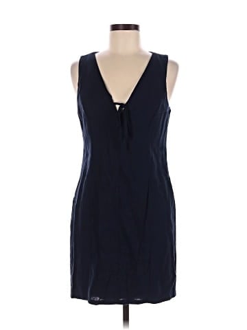 Donna Morgan Casual Dress (view 1)