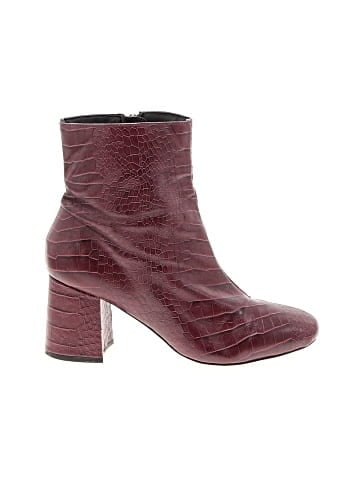XLE Ankle Boots (view 1)