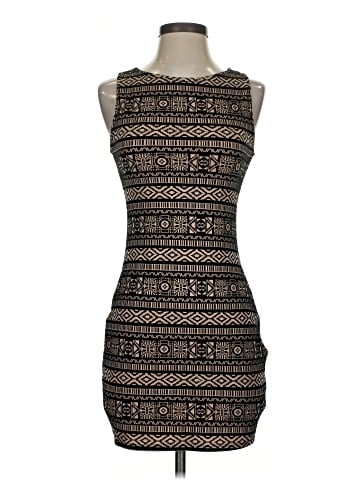 Forever 21 Casual Dress (view 1)