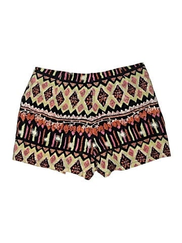 Tolani Shorts (view 2)