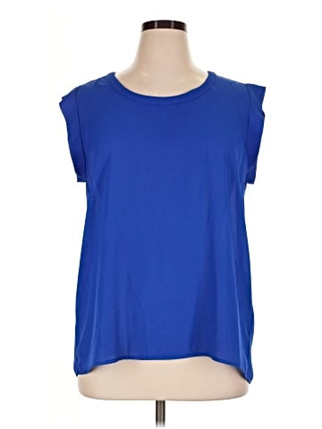 Pleione Short Sleeve Top (view 1)
