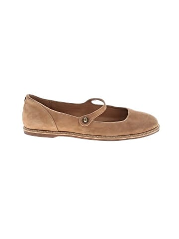 Crown Vintage Flats (view 1)