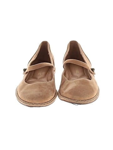 Crown Vintage Flats (view 2)